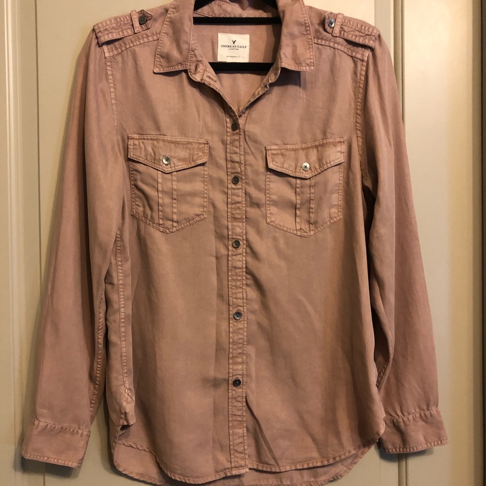 American Eagle Button Down Top